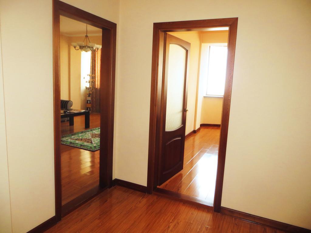 Bishkek House Apartament Phòng bức ảnh
