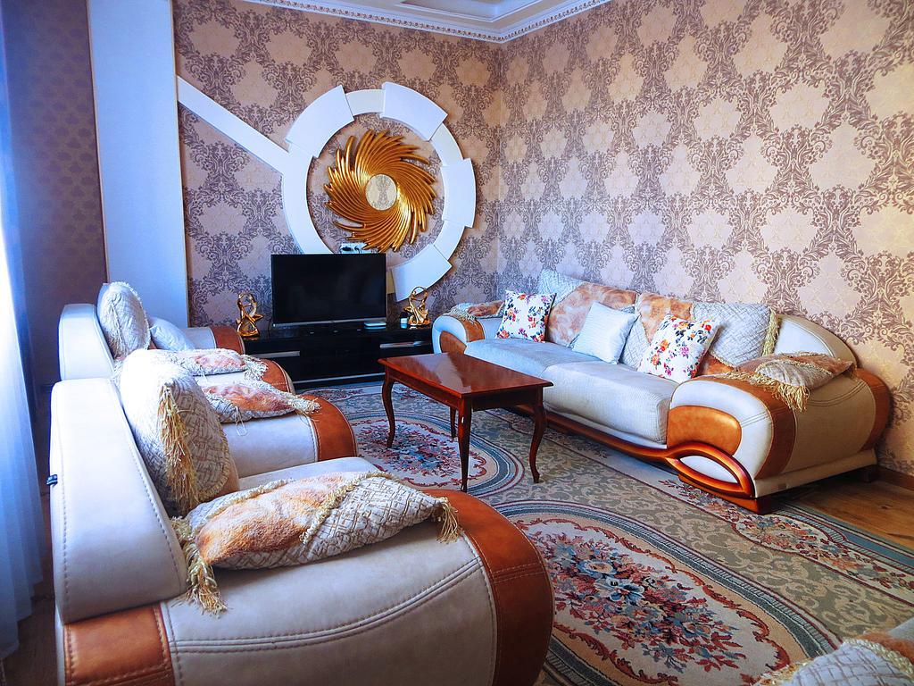 Bishkek House Apartament Ngoại thất bức ảnh